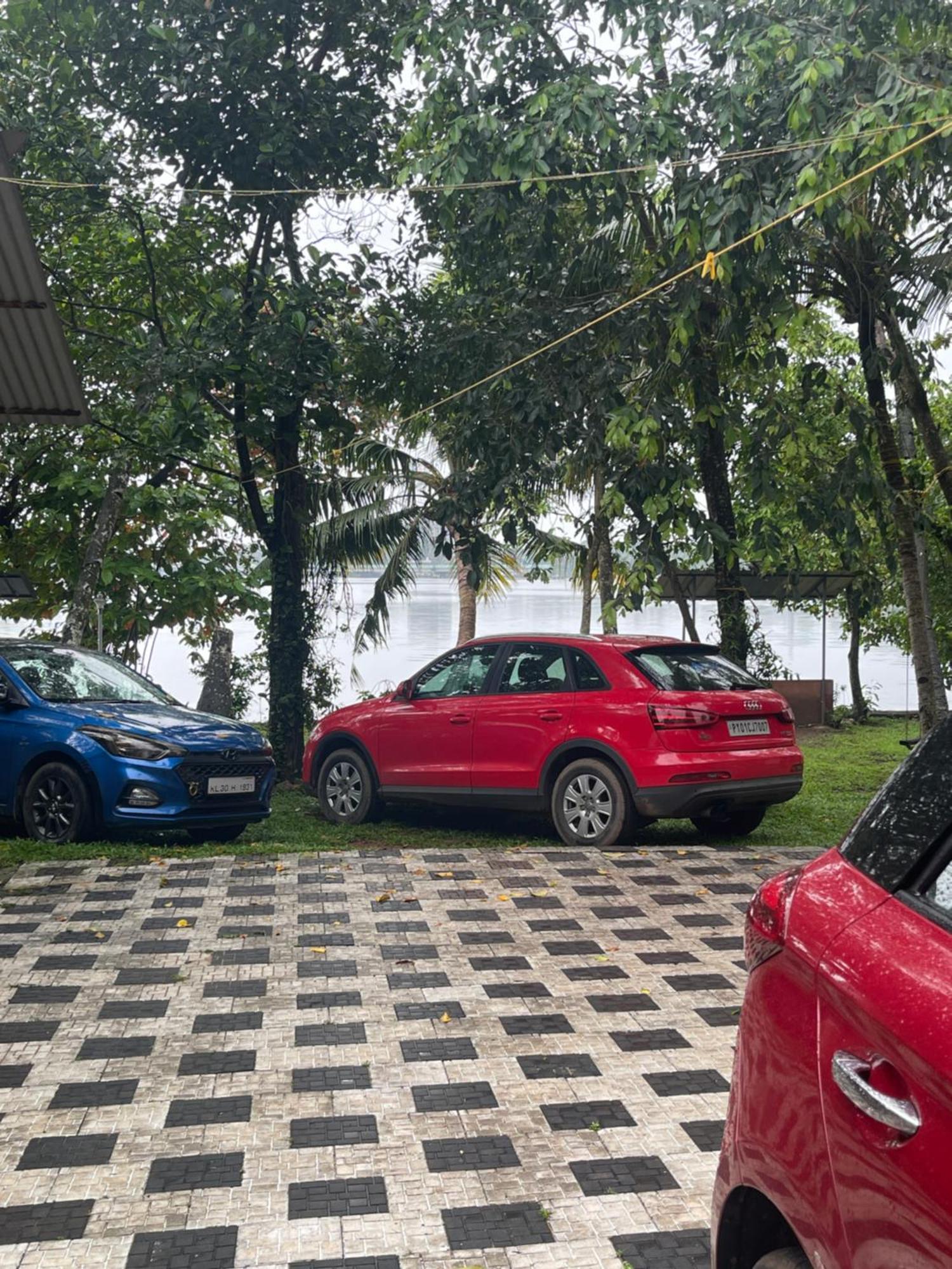 Ashtamudivillas Kollam Eksteriør billede